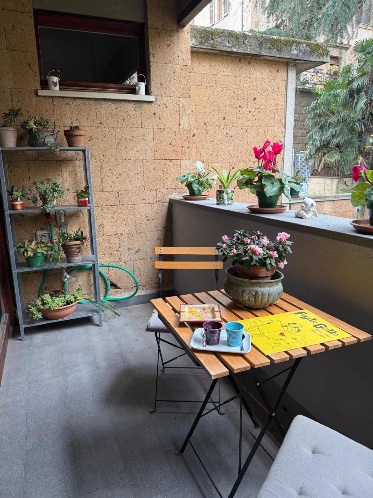 オルヴィエートIl Giardinetto Di Elelu' Private Garageアパートメント エクステリア 写真
